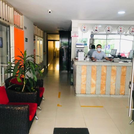 Hotel Nuevo Acora Кукута Экстерьер фото