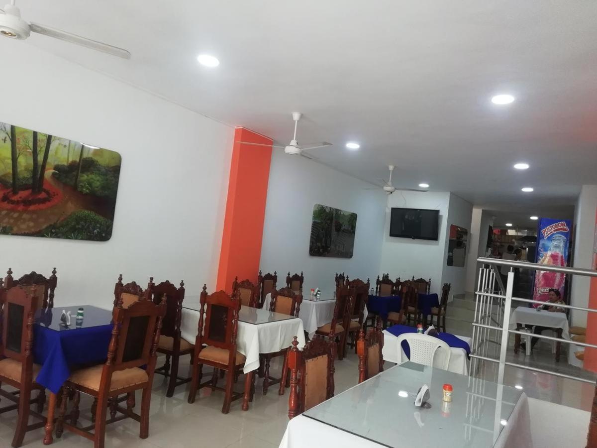 Hotel Nuevo Acora Кукута Экстерьер фото